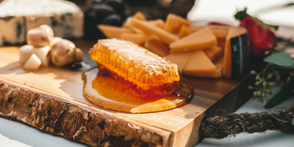 Abbinamenti cibo birra: guida all’equilibrio tra sapori e aromi